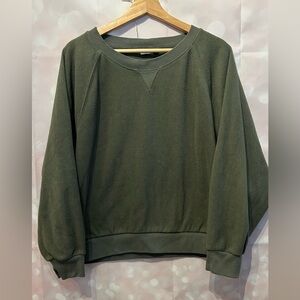 GAP Fleece Raglan Crew Neck Olive Green Women Large